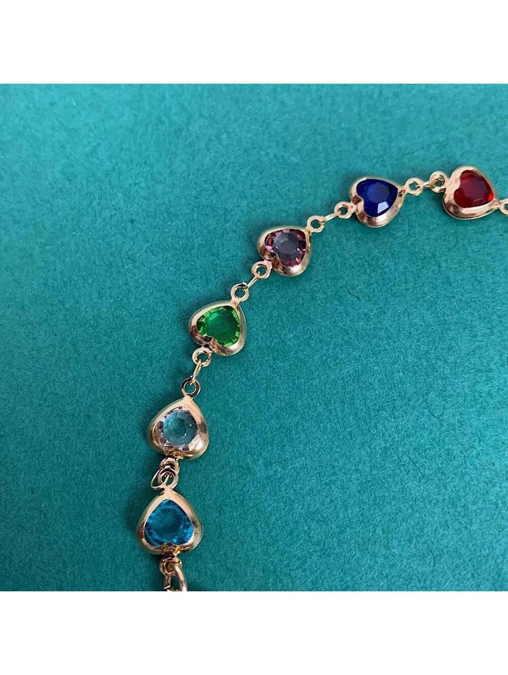 Y2k 2000s style multi colored heart Gold bracelet. Item is unisex. Brand new - Picture 8 of 8